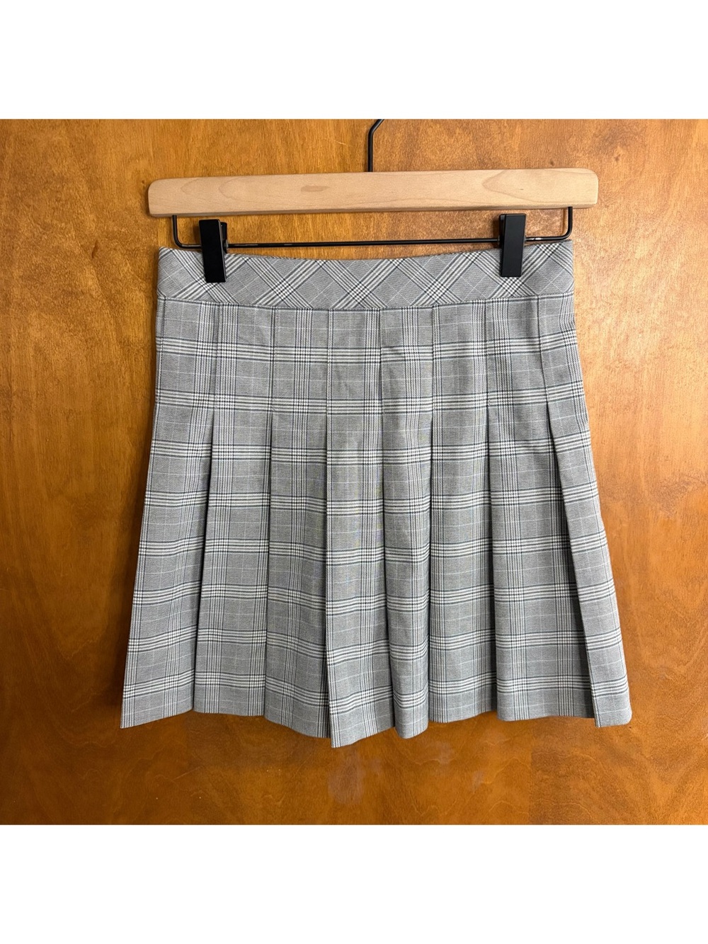 Uniqlo Gray Plaid Pleated Mini Skirt NWT XXS High Rise Preppy Dark Academia Y2K